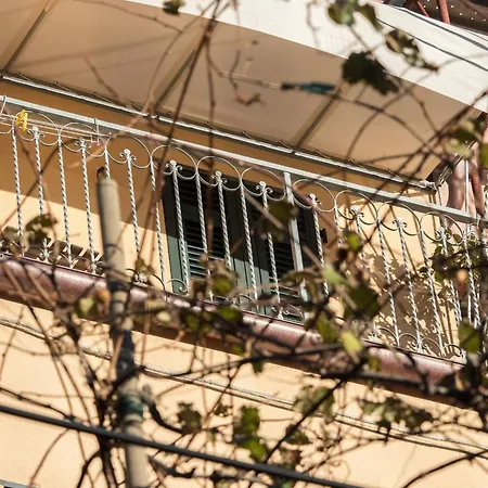 بيت للعطل Liersena Sea View Mini With Ac *