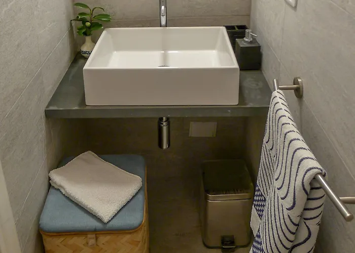 Liersena Sea View Mini With Ac